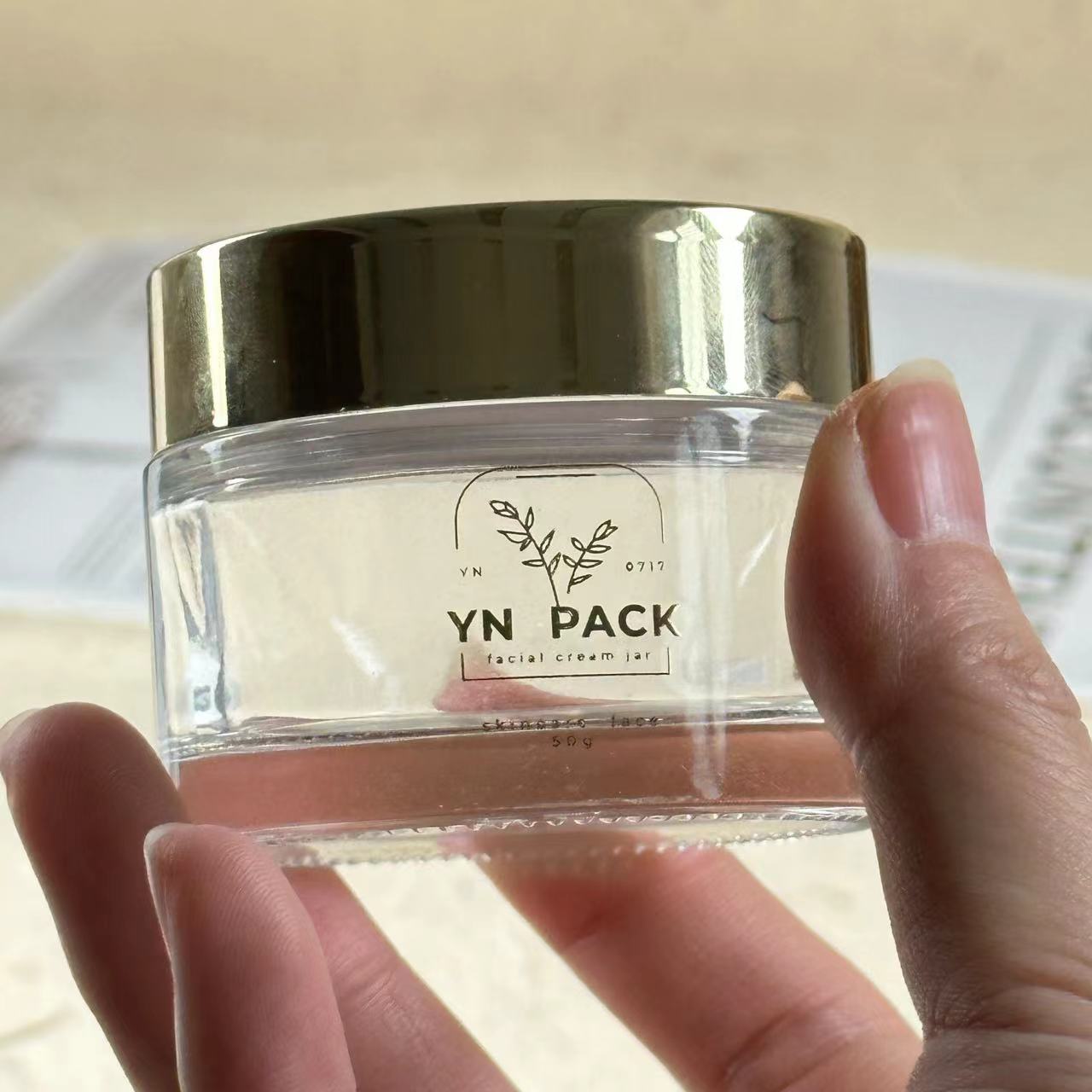 Роскошная стеклянная банка опт – обзор и цена Luxury Skincare Bottles
